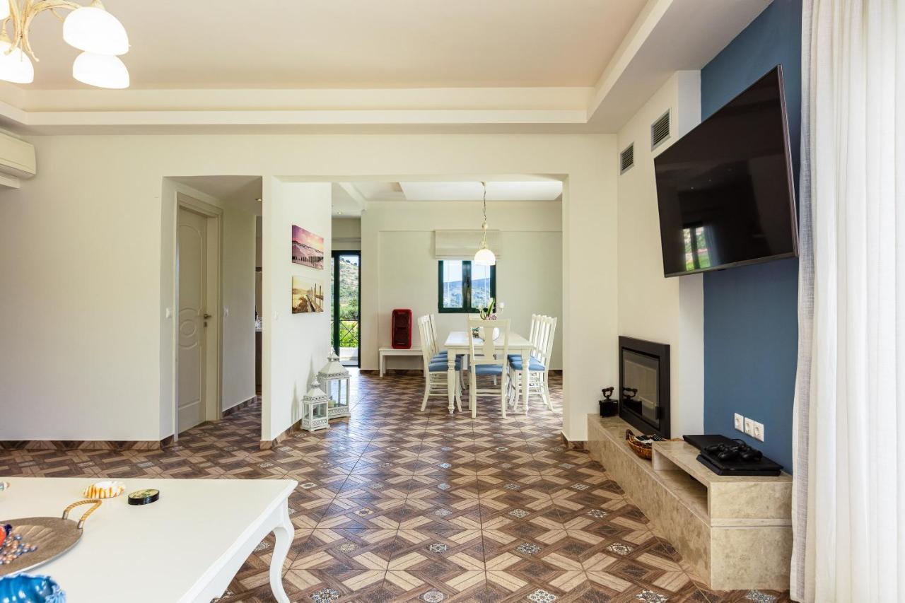 Alonia Villa, Refined Living With 50M2 Private Pool, By Thinkvilla Melidhonion  Exterior photo